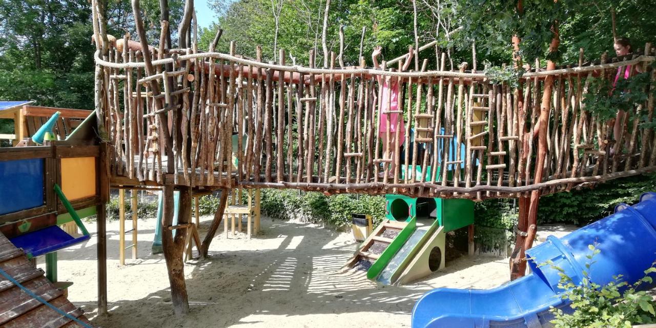 Sunclass Durbuy Huisje 132 ภายนอก รูปภาพ